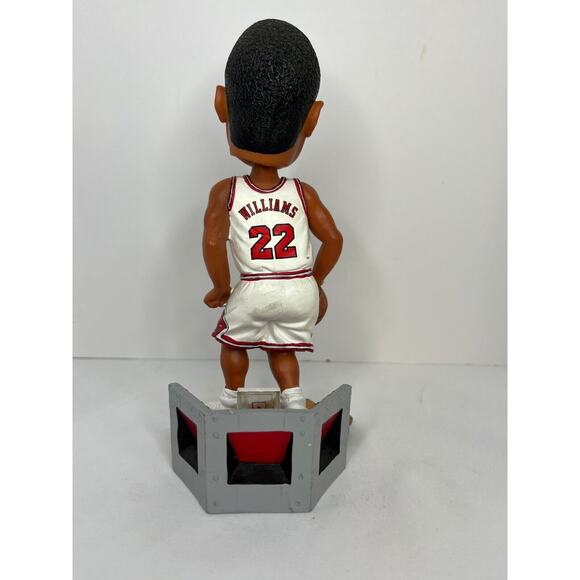 NBA Forever Collectibles Jay Williams "Legends of the Court" Bobble Head /5000 - Picture 4 of 6